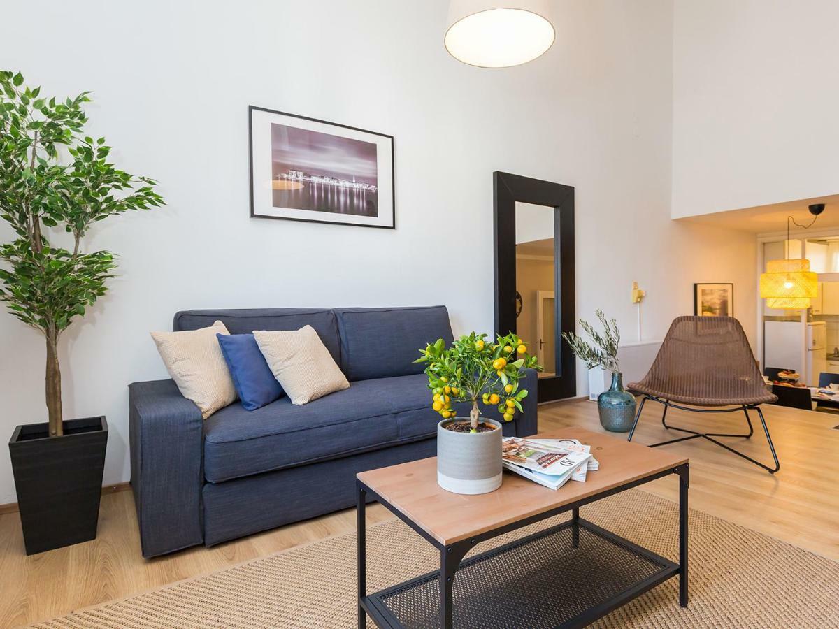 New City Center Design Apartment 포레치 외부 사진